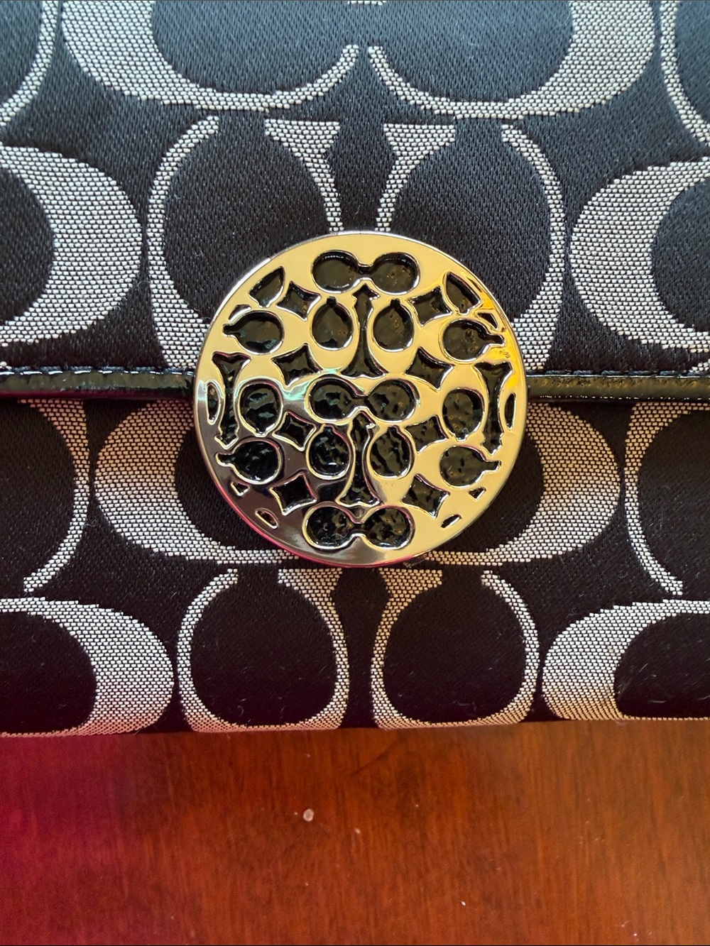 Coach Black and Gray Signature Shoulder Tote and Matching Wallet JS-127 - Picture 12 of 15